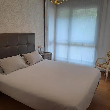 En El Centro Con Garaje Directo. Bilbao