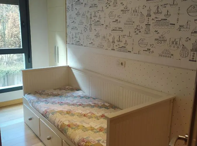 En El Centro Con Garaje Directo. Appartement