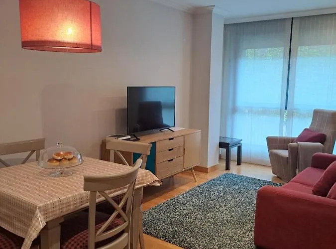 En El Centro Con Garaje Directo. *